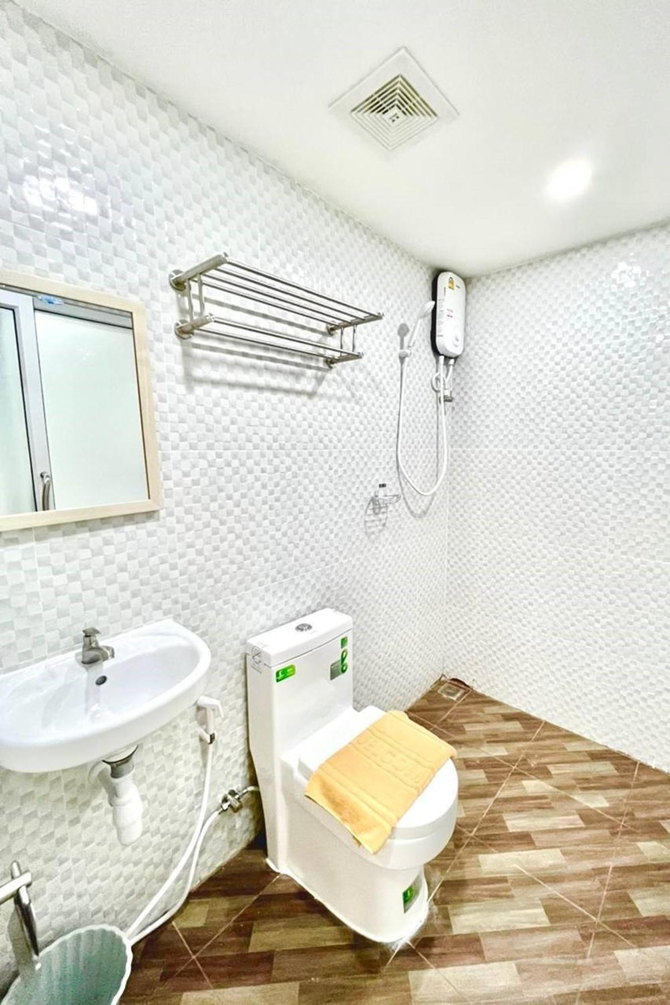 The Lodge Pattaya Bagian luar foto